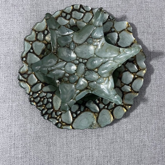 Head over to my site @vintageandvines !! - Picture 6 of 16